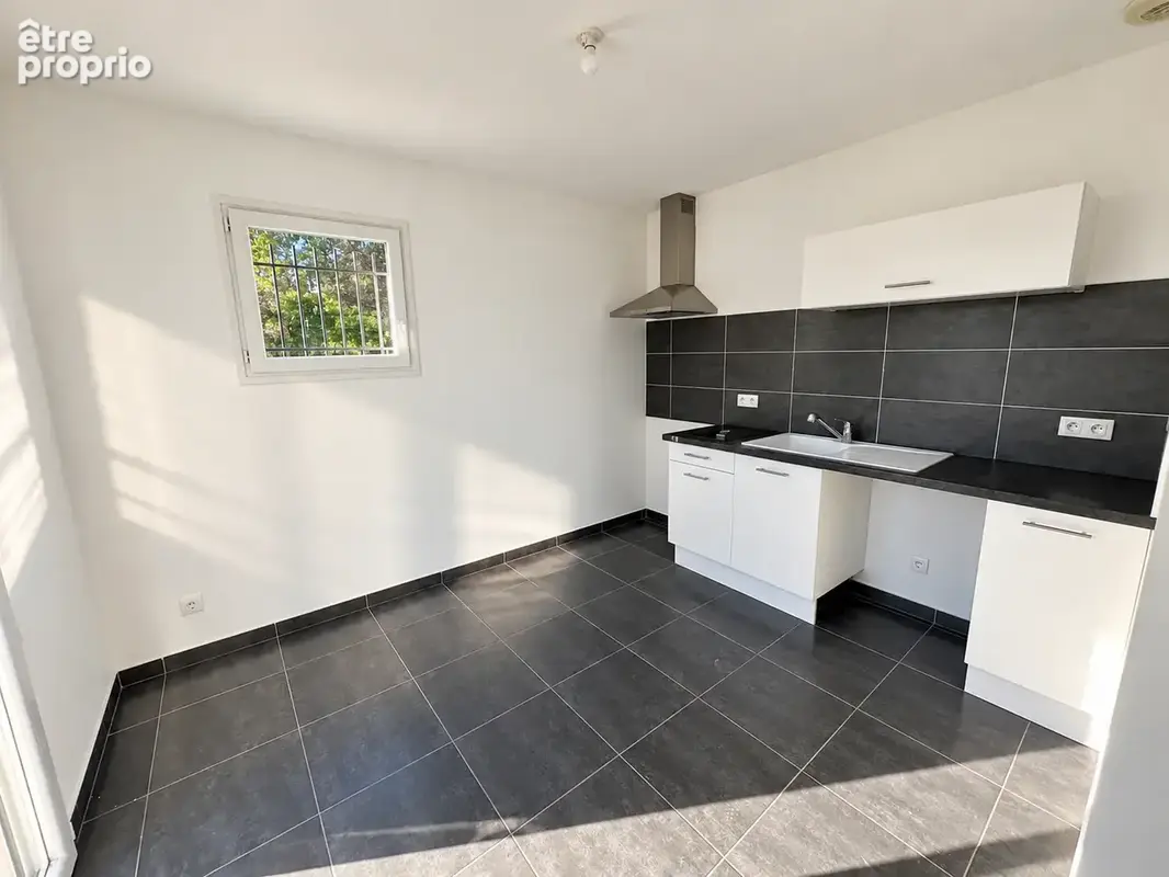 Maison - 78,42m2 - 5 pieces - photo 3