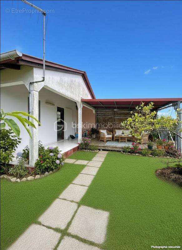 Maison à PETIT-BOURG