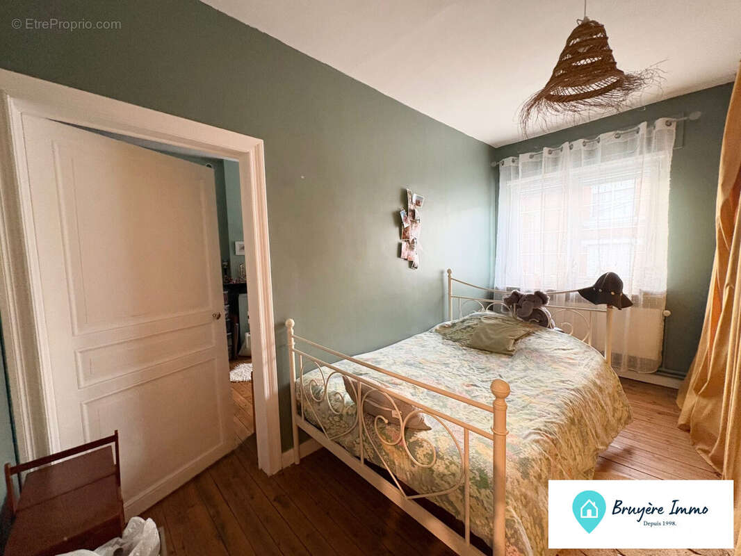 Maison à AULNOYE-AYMERIES