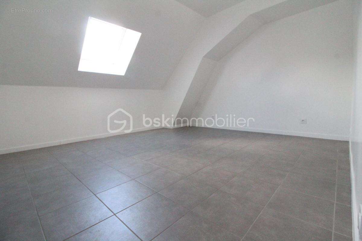 Maison de ville rénovée - photo 6