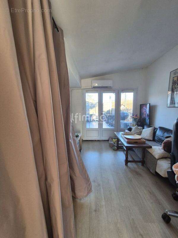 Appartement à MARSEILLE-11E