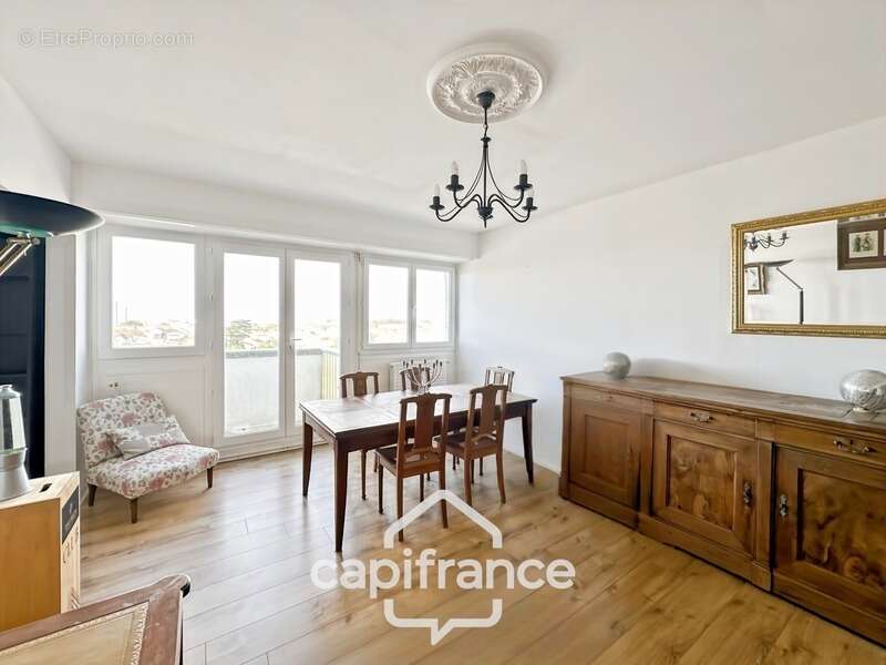 Appartement à LA ROCHELLE