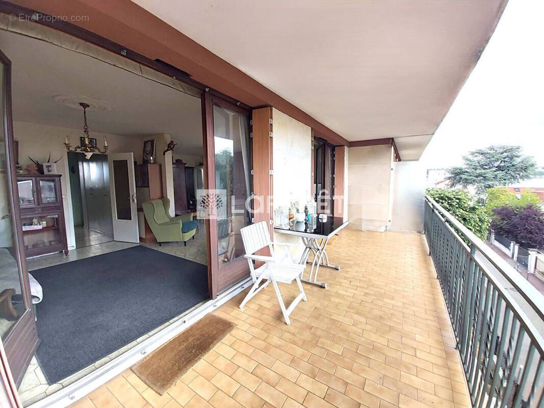Appartement à VILLEMOMBLE