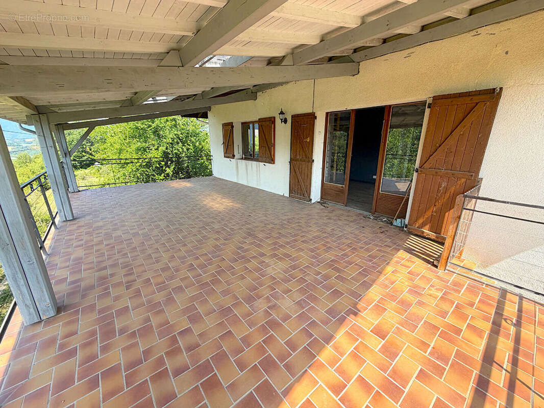 Maison individuelle avec grande terrasse - photo 3