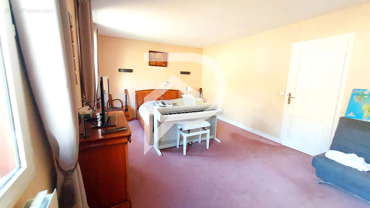 Maison à SOISY-SOUS-MONTMORENCY