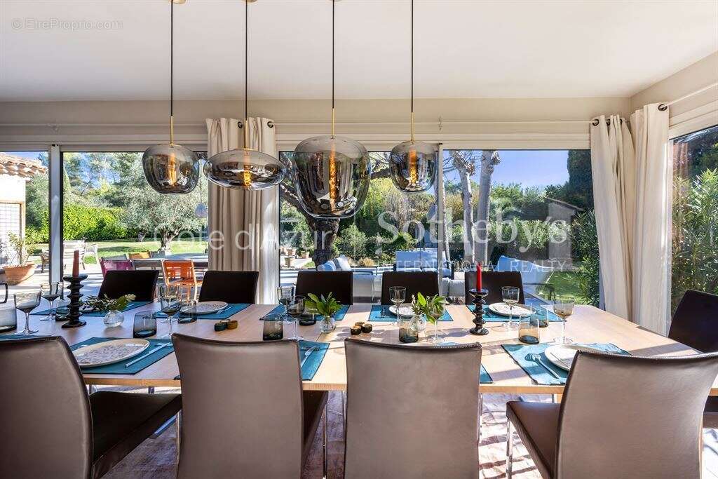 Maison à PEYMEINADE