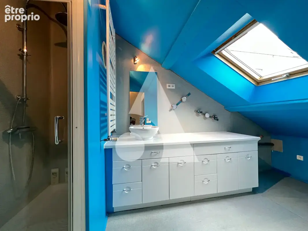 115m² de caractère, en duplex, au centre ville - photo 10