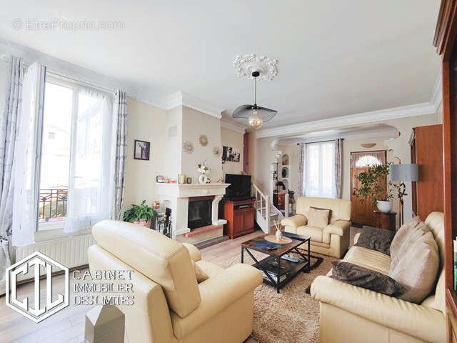 Pavillon F5 Limite Le RAincy - photo 4