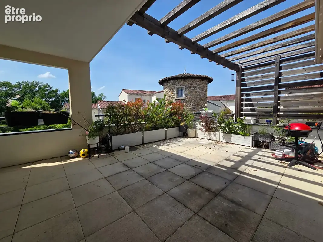 Appartement T4 de standing avec terrasse ? Brindas - photo 11