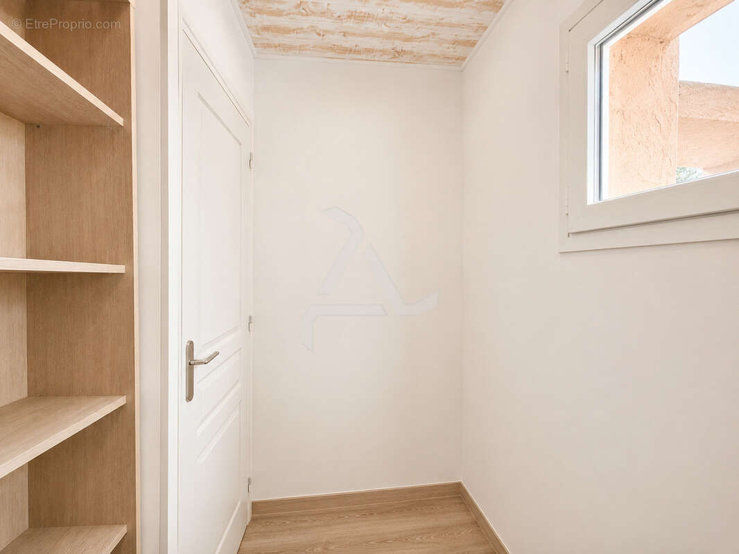 Appartement t2 de 61 m2 dans petite copropriété de charme à 20min de porto-vecchio - photo 15