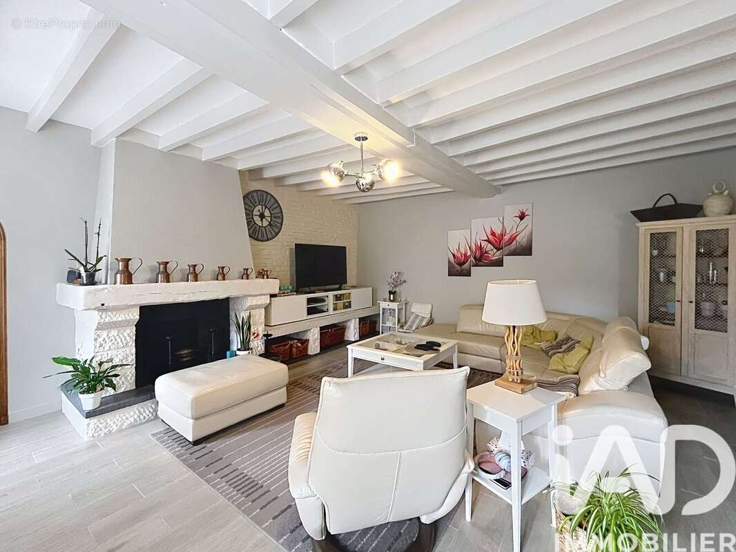 Maison 230 m² à Villevoques  - photo 7