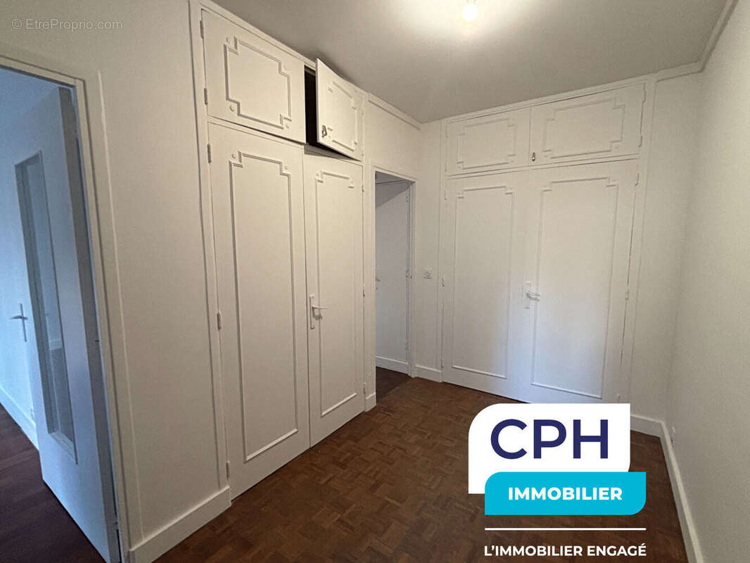 Appartement à VERSAILLES