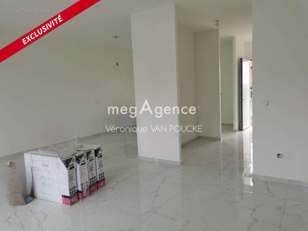 Maison à RESSONS-SUR-MATZ