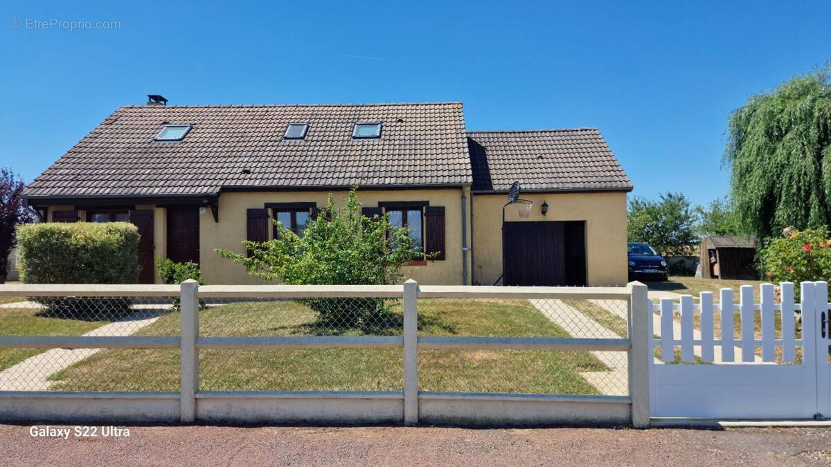 Maison à ILLIERS-COMBRAY