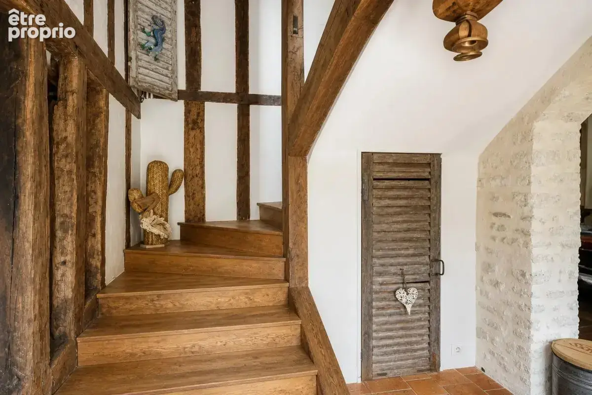 Maison de 7 pièces de 240 m² - photo 10