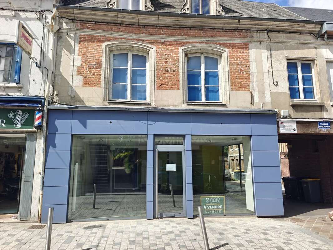 Commerce à BRIONNE