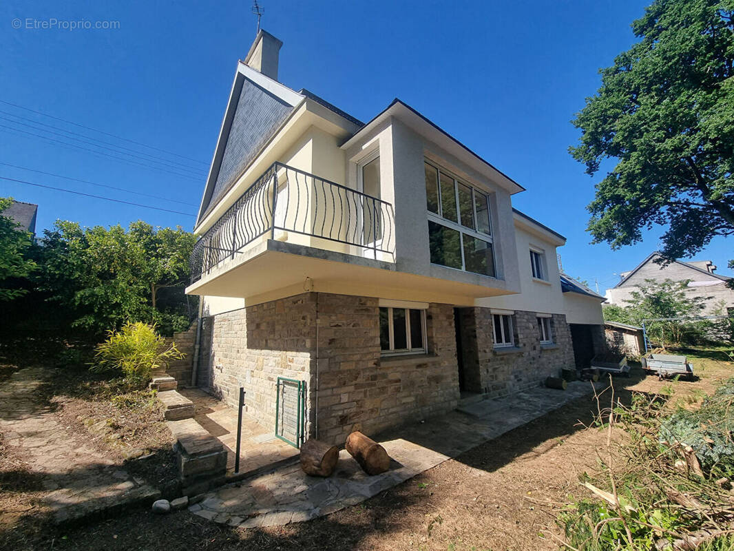 Maison à QUIMPERLE