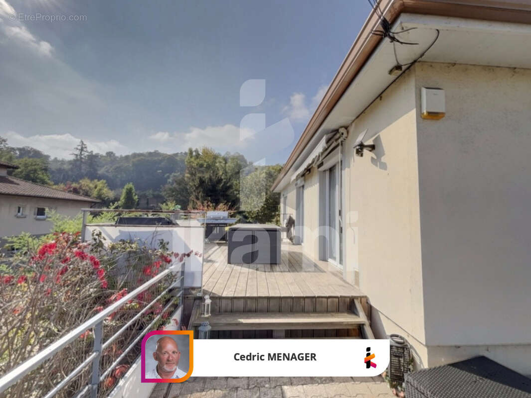 Maison à SAINT-ROMAIN-EN-GAL