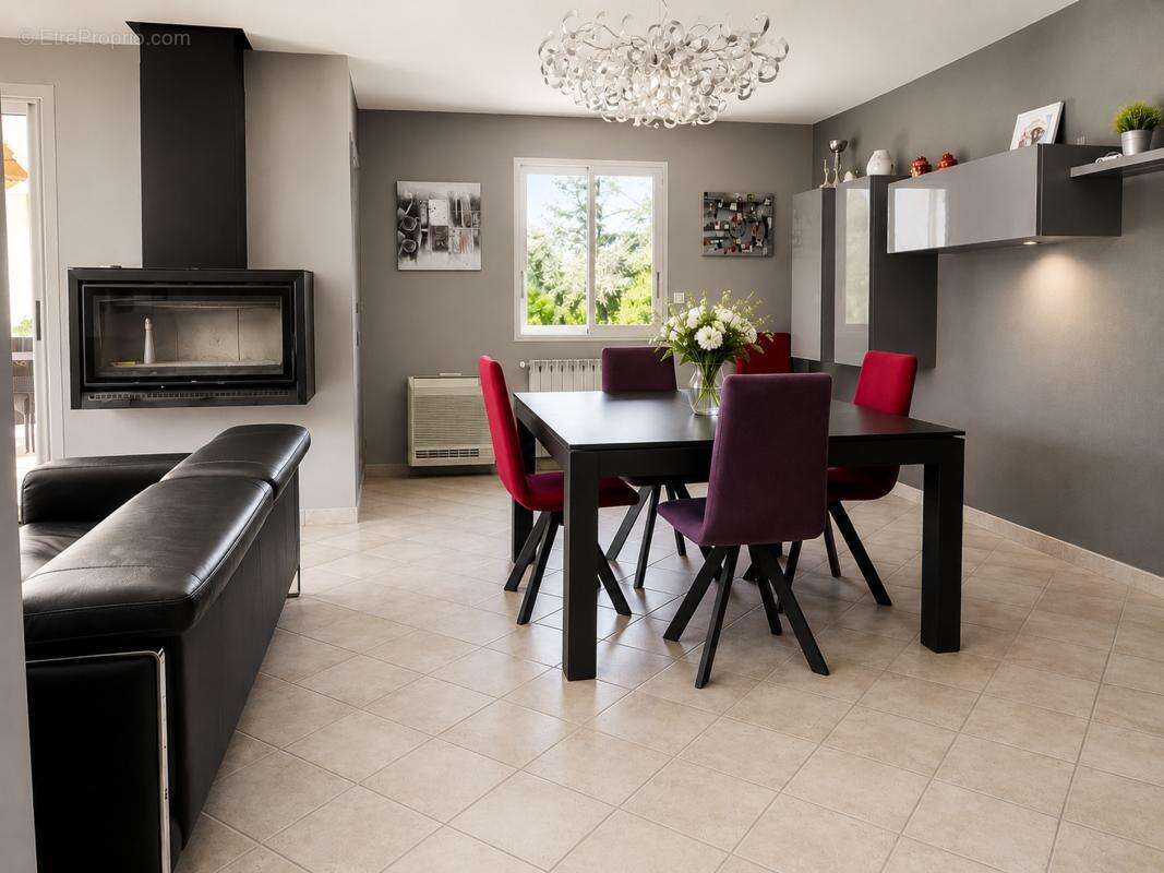 Maison 188 m² à Ribaute-Les-Tavernes  - photo 4
