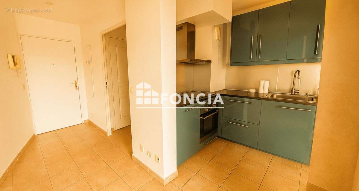 Appartement à HYERES