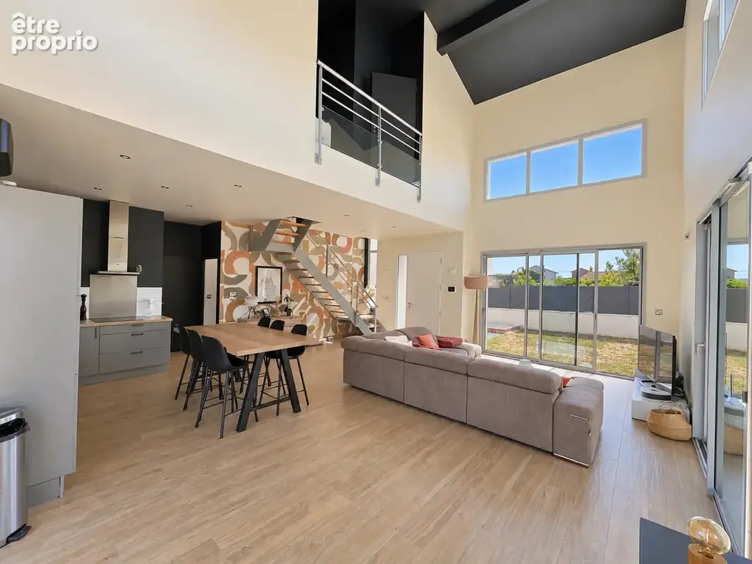Maison contemporaine avec piscine   au calme au cœur de Brindas - photo 3