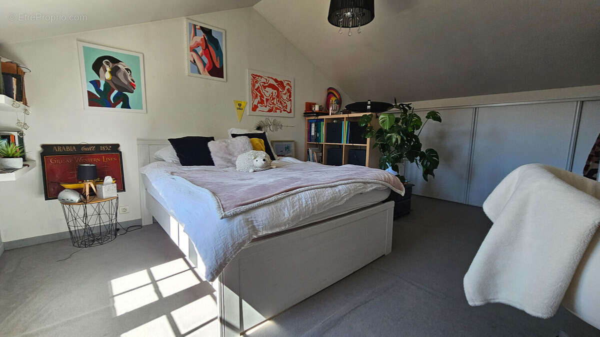 Maison à SAINT-SEBASTIEN-SUR-LOIRE