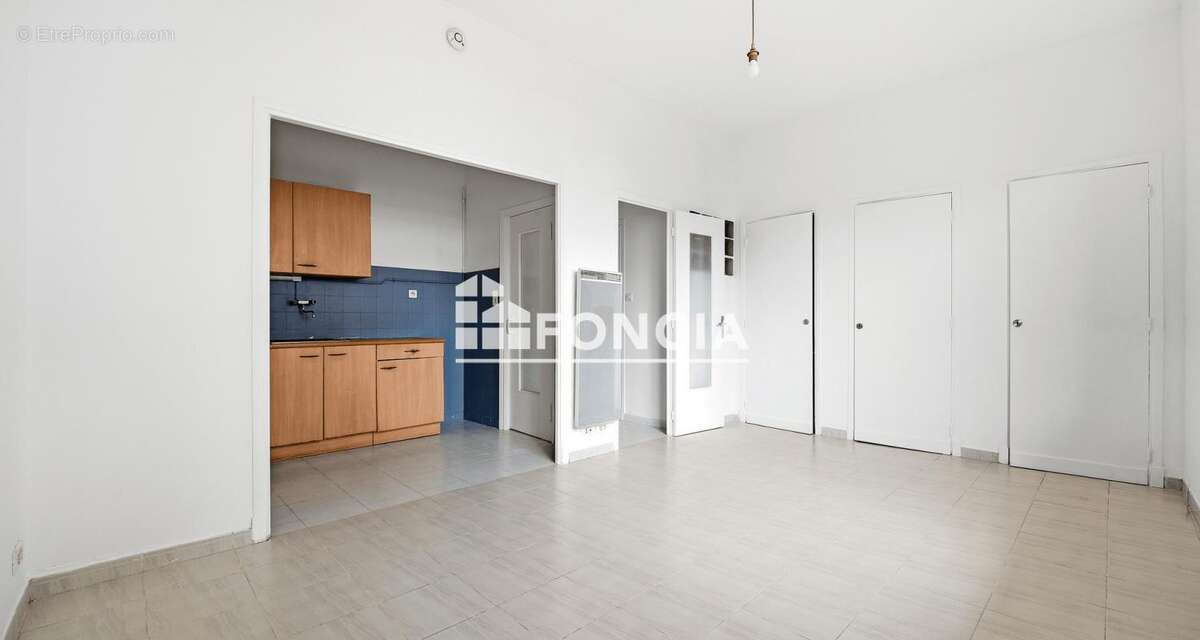 Nice rue parmentier studio 28m2 en rdc a renover + cave - photo 3