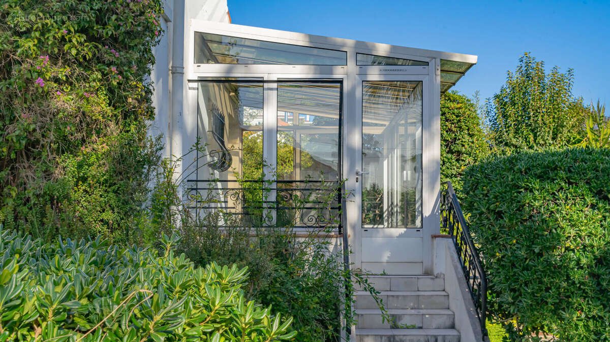 Maison à VILLENEUVE-LOUBET