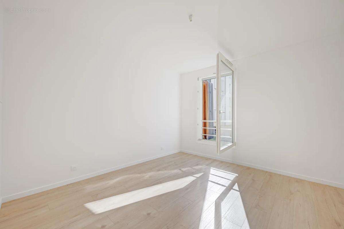 Appartement à SAINT-OUEN