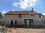 Maison à MONTREUILLON