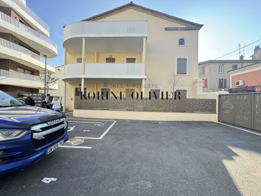 Appartement t3 de 76m2 à valence - photo 7