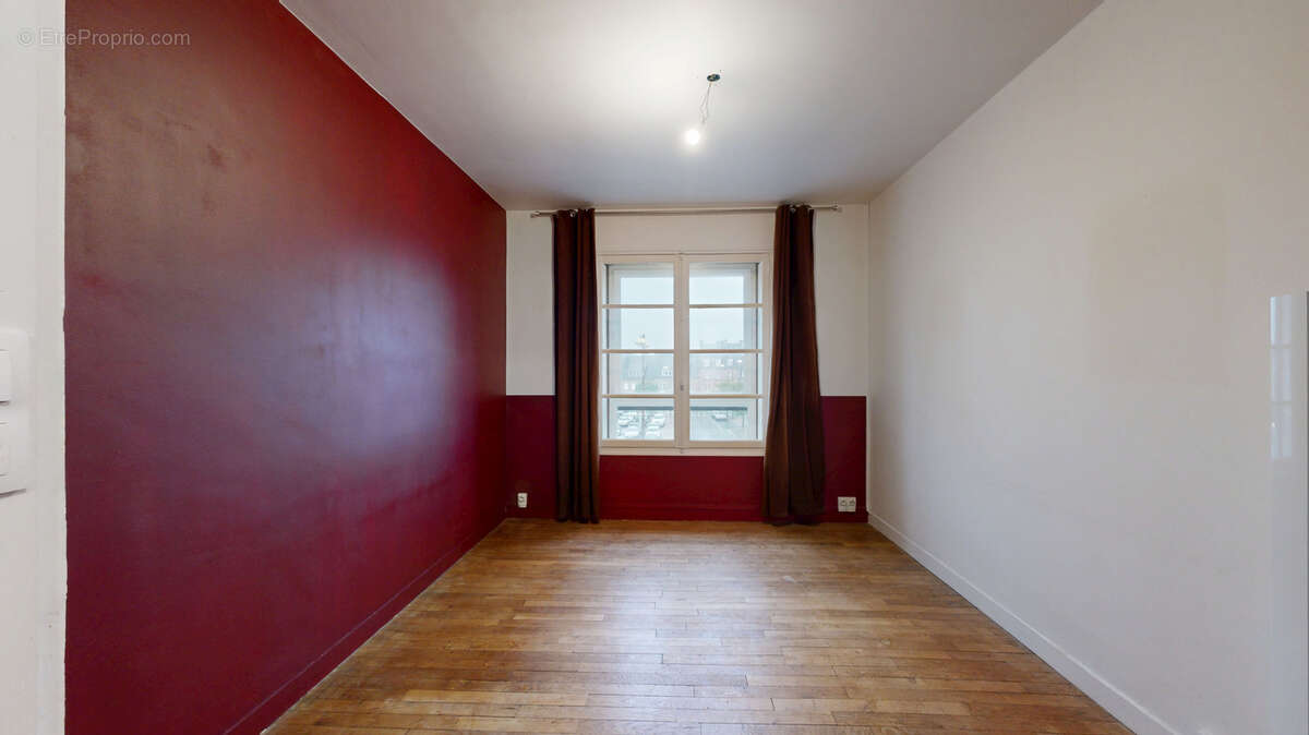 Maison à SAINT-HILAIRE-DU-HARCOUET