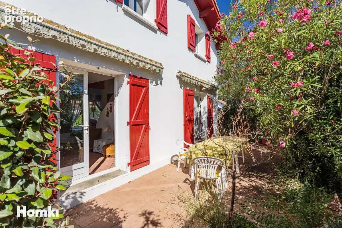 Maison/Villa T6 de 174 m² à Anglet 64600 - photo 5