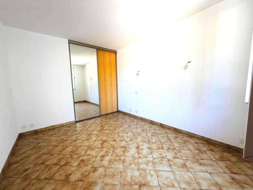 Appartement à VAISON-LA-ROMAINE