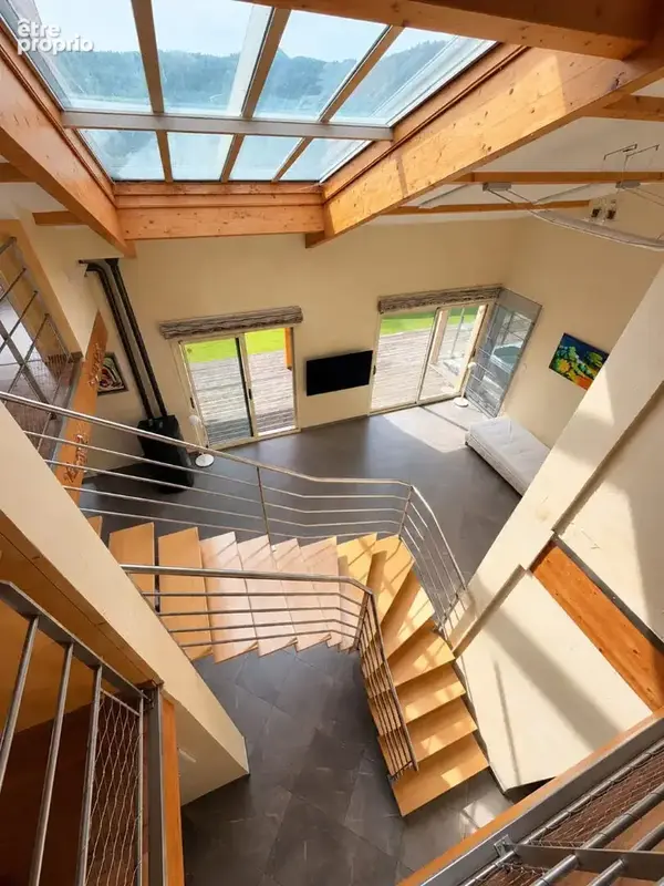 EXCLUSIVITE Villa d'exception, 215 m2 sur les hauteurs à 8 minutes du centre de Clermont-Ferrand - photo 4