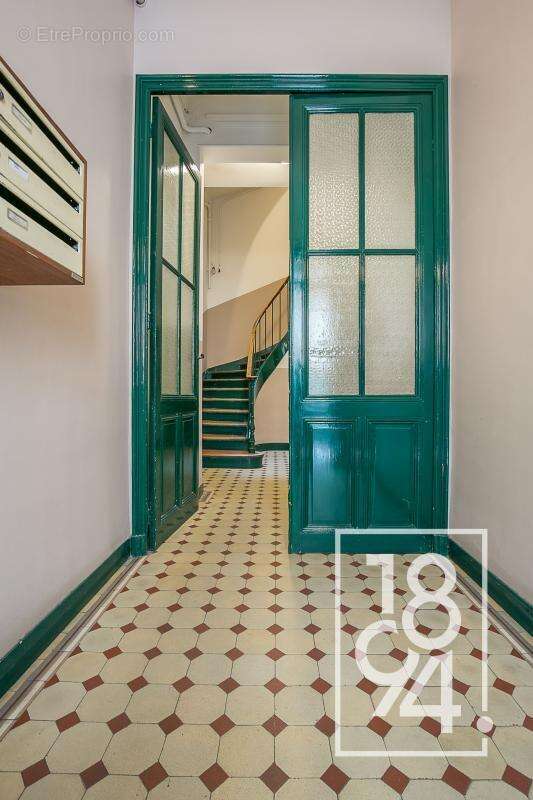 Appartement à MARSEILLE-8E
