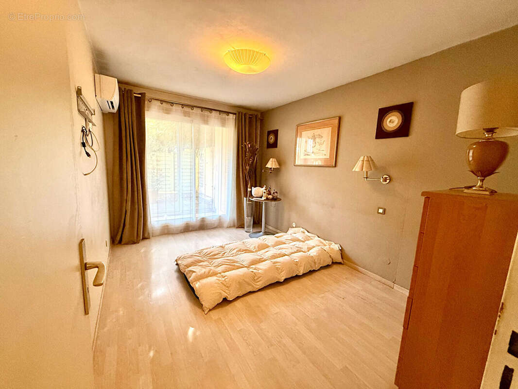 Appartement à LE RAINCY