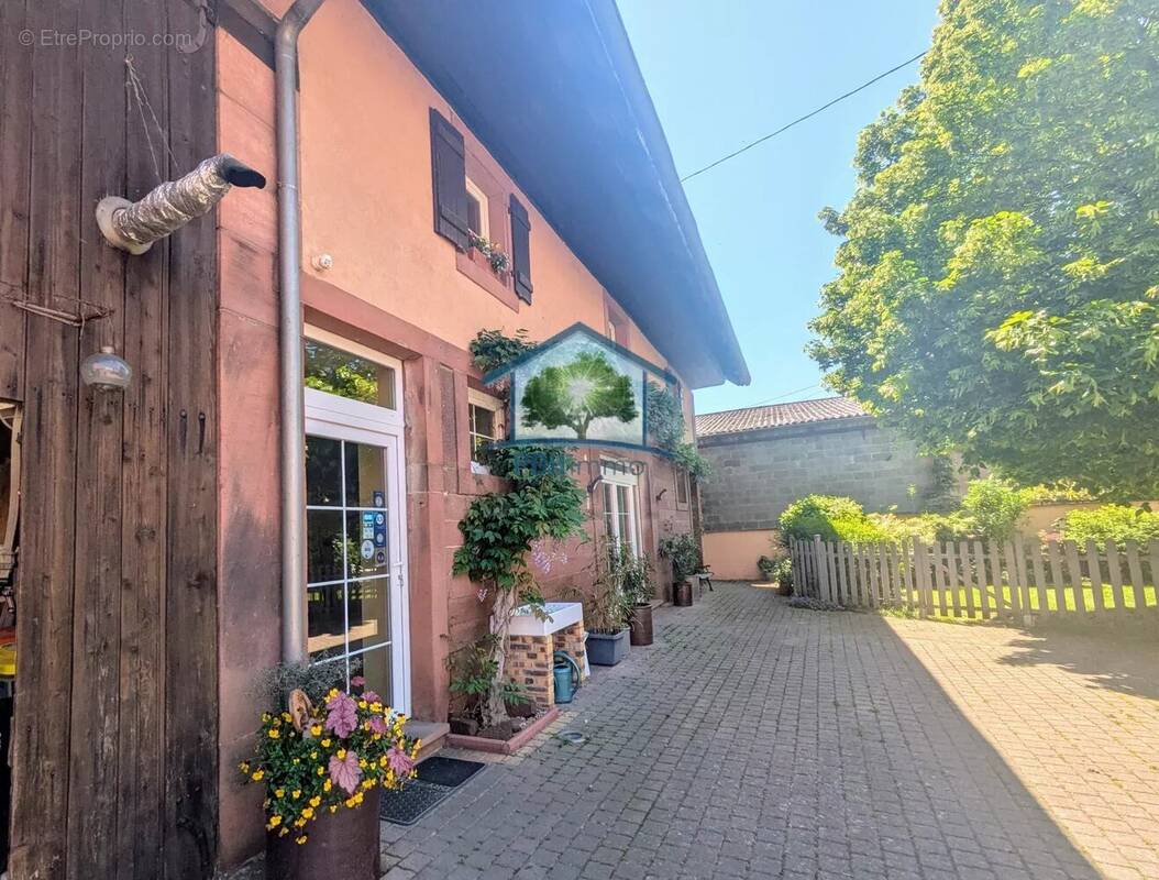 Maison à SCHILLERSDORF