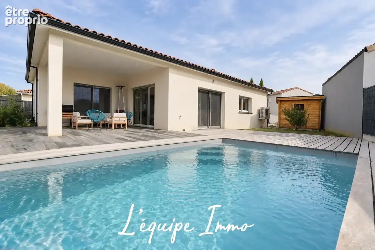 Photo Maison à L'isle-Jourdain au prix de 418 000€
