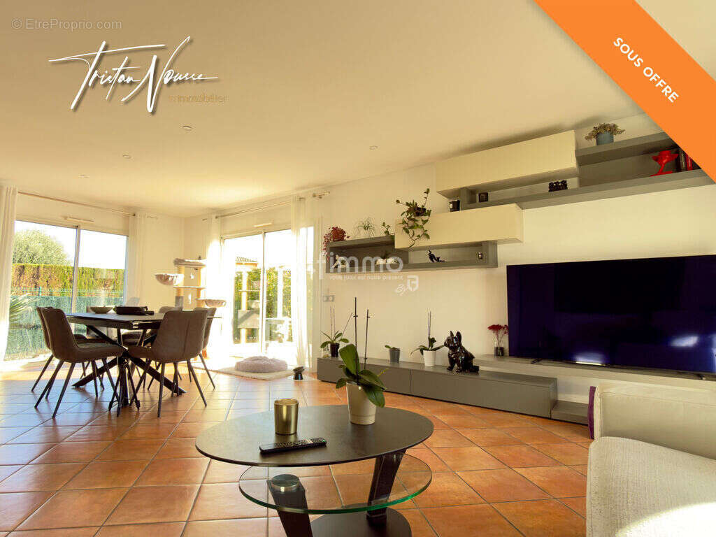 Villa 4 faces de 113 m2 - 4 chambres - piscine - Latour-Bas-Elne - photo 7