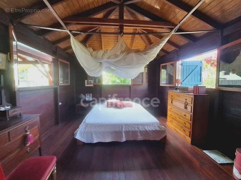 Maison à SAINTE-ANNE