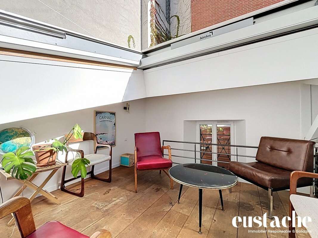 Appartement à PARIS-20E