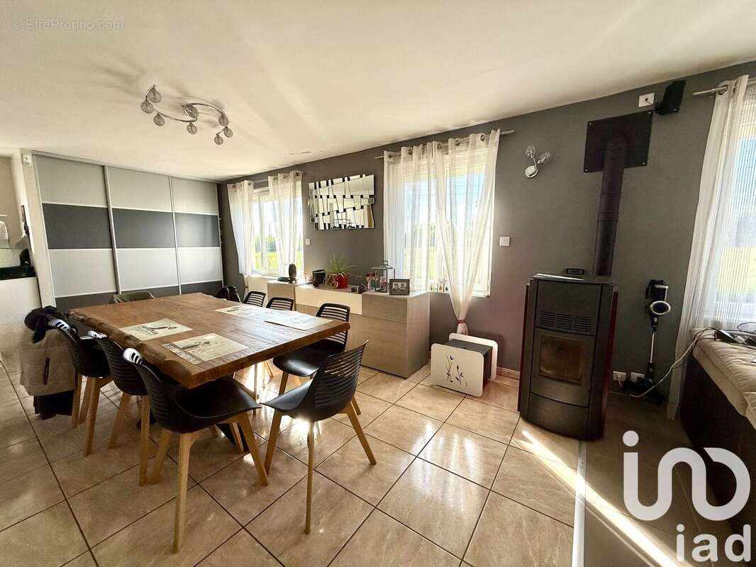 Photo 7 - Maison à VOISCREVILLE