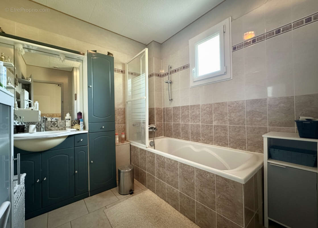 Maison à PIERRELATTE