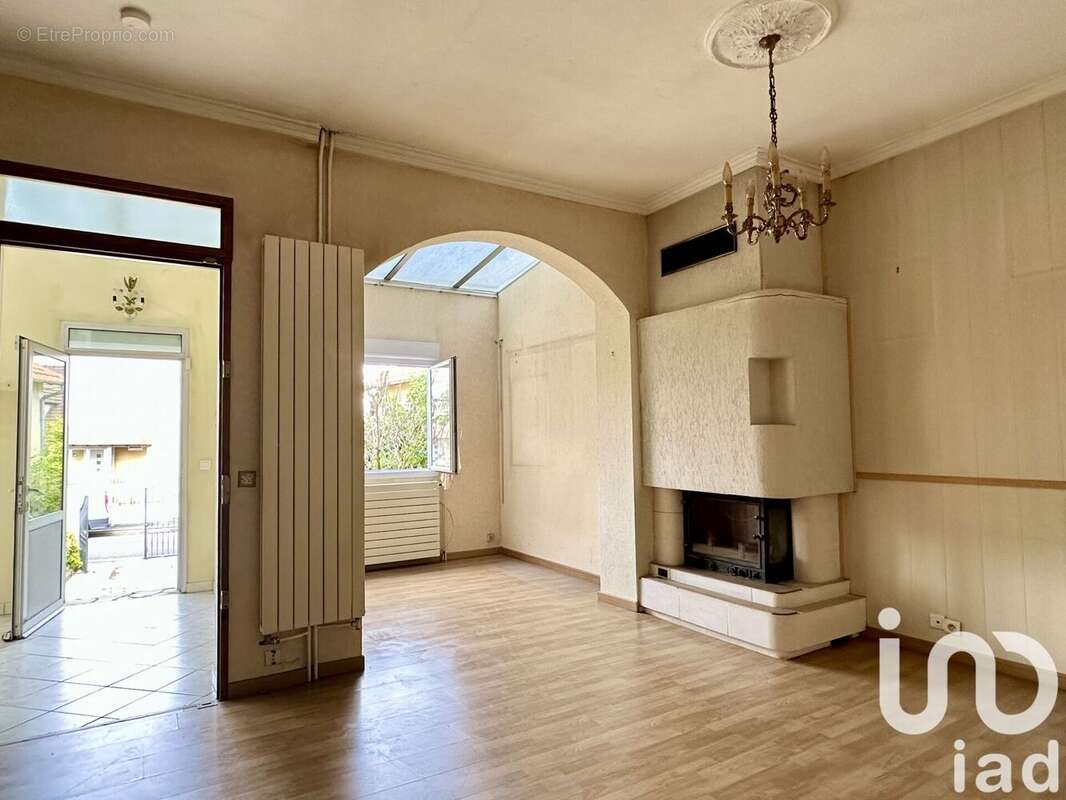 Photo 2 - Maison à VITRY-SUR-SEINE