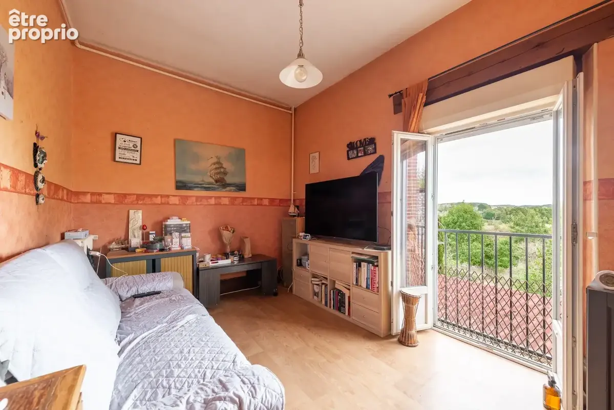 ESTERNAY (51) à vendre maison de 6 pièces - photo 7