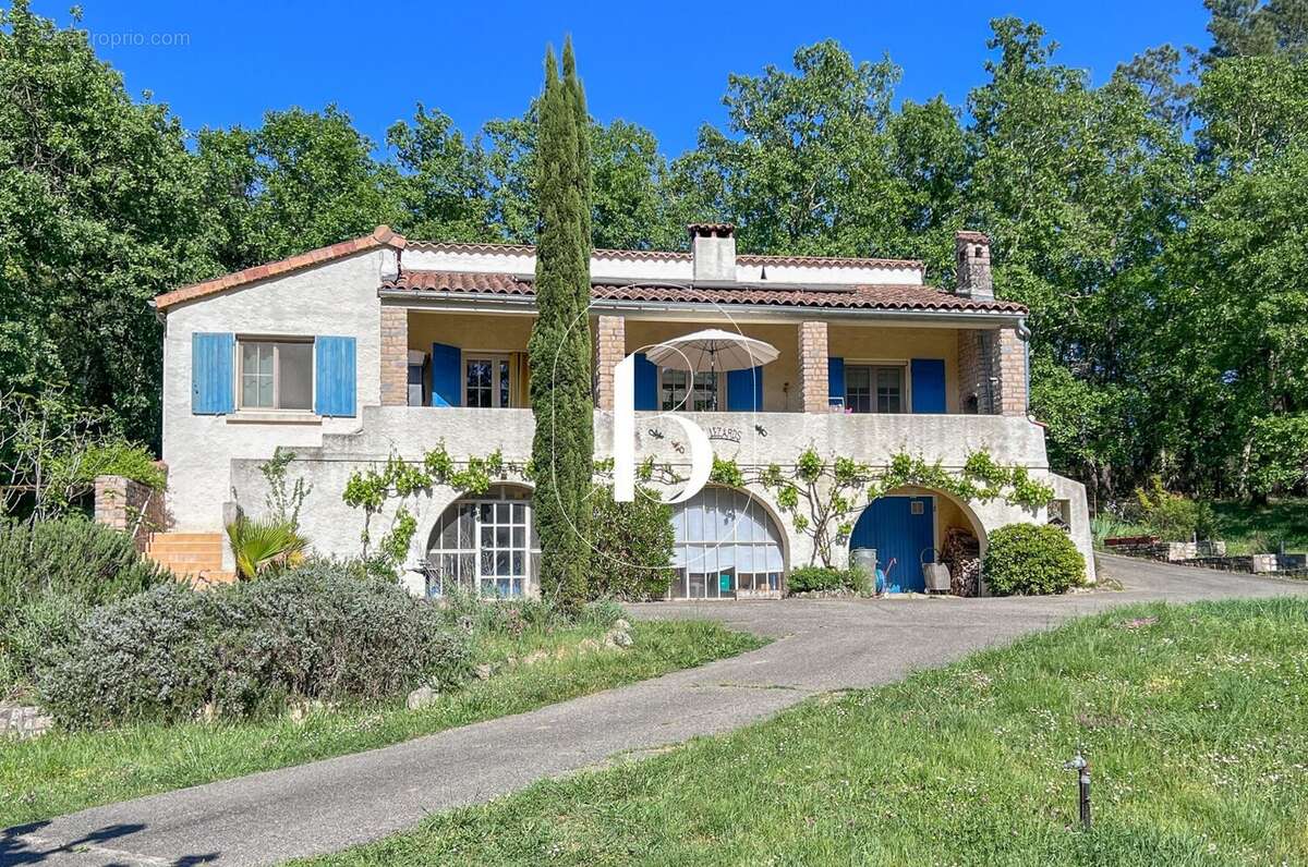 Maison à BARJAC
