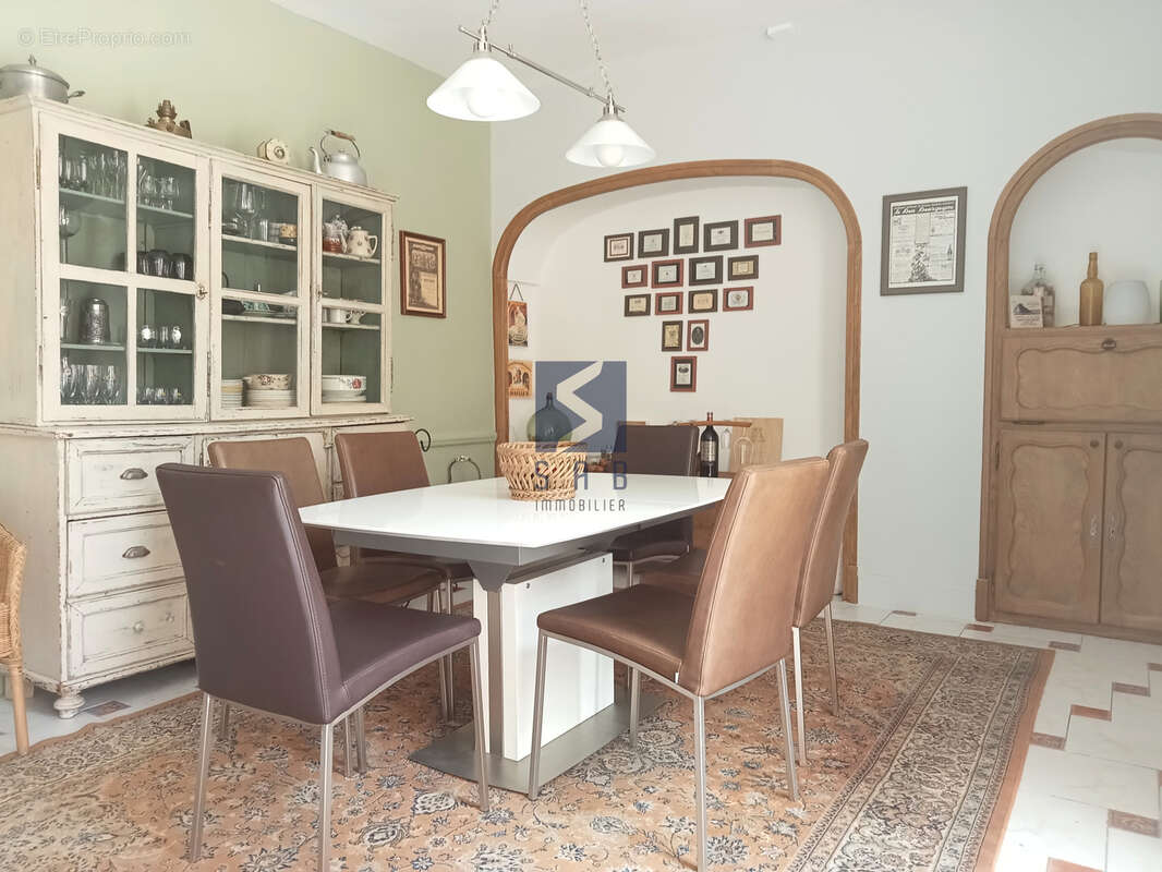 Maison à LA VOULTE-SUR-RHONE