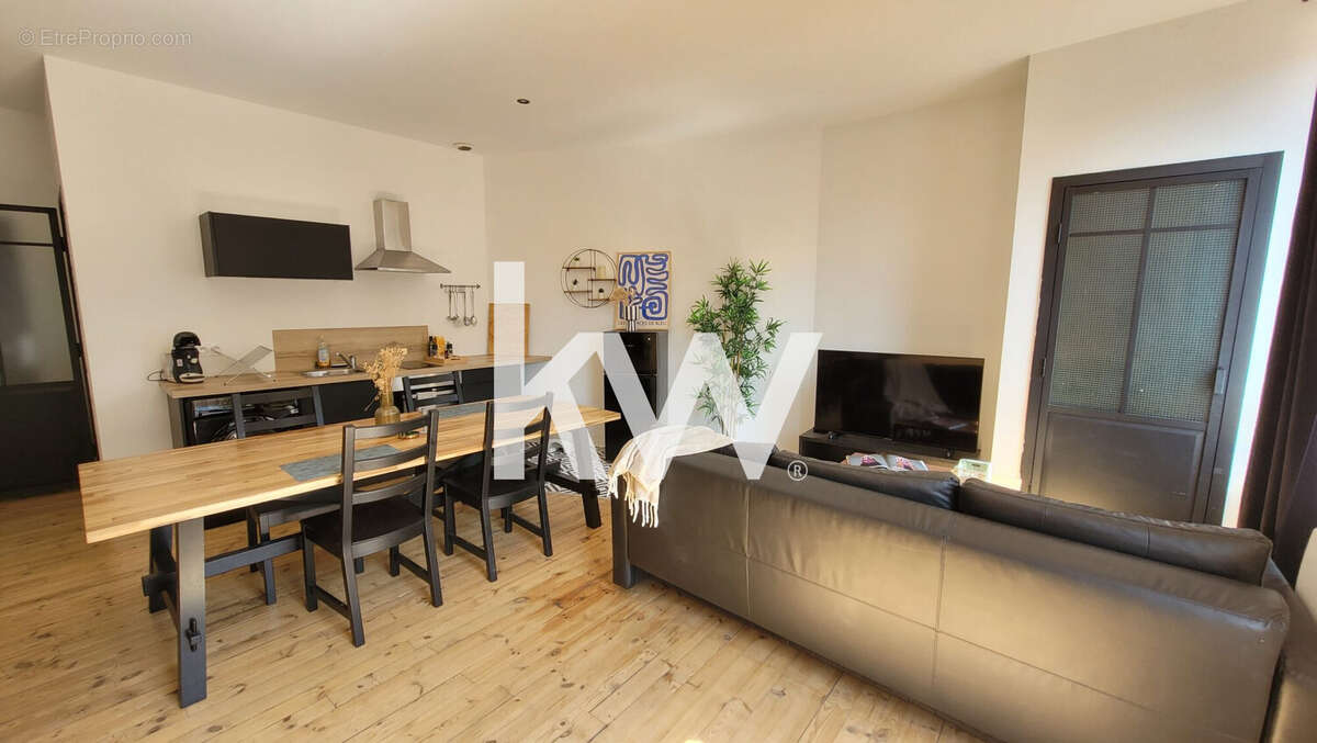 Appartement à SAINT-ETIENNE