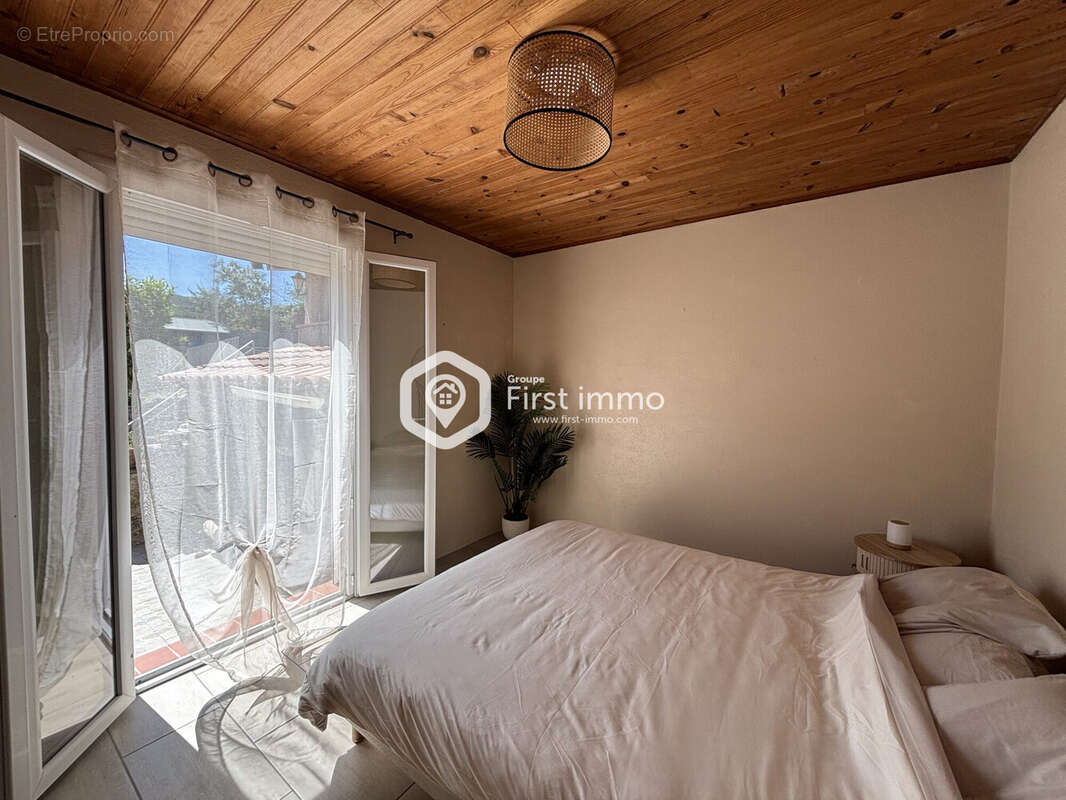 Maison à SAINT-MICHEL-DE-LLOTES